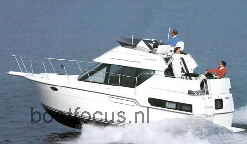Carver 28 Aft Cabin specificaties 